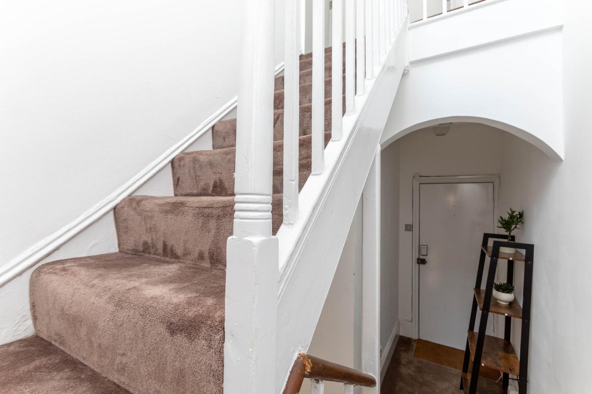 3 Bedroom House In Notting Hill Лондон Экстерьер фото