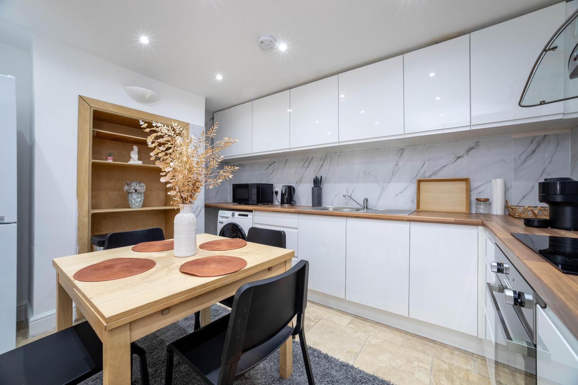3 Bedroom House In Notting Hill Лондон Экстерьер фото