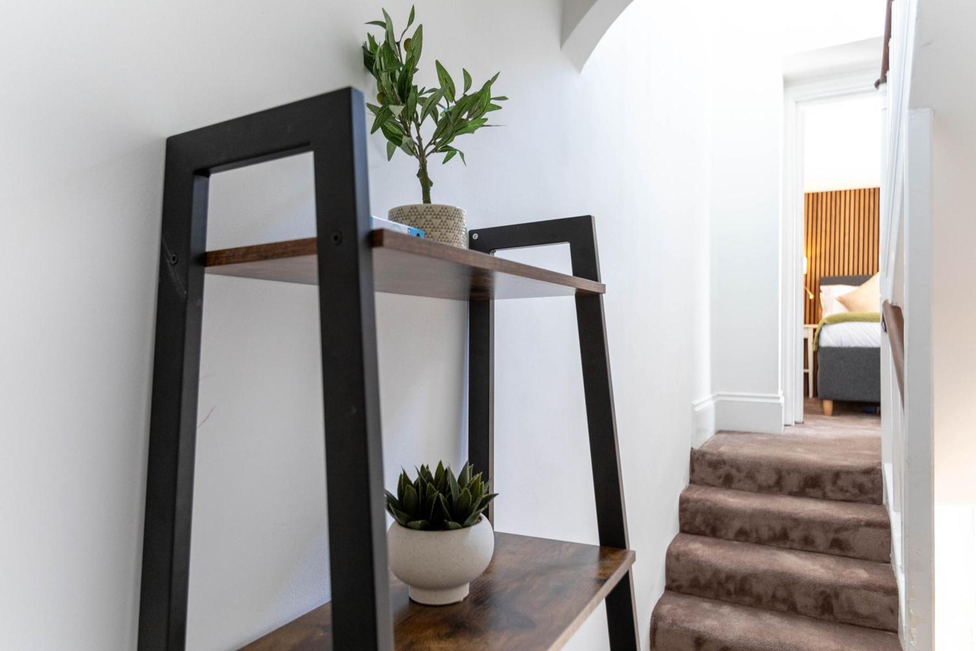 3 Bedroom House In Notting Hill Лондон Экстерьер фото