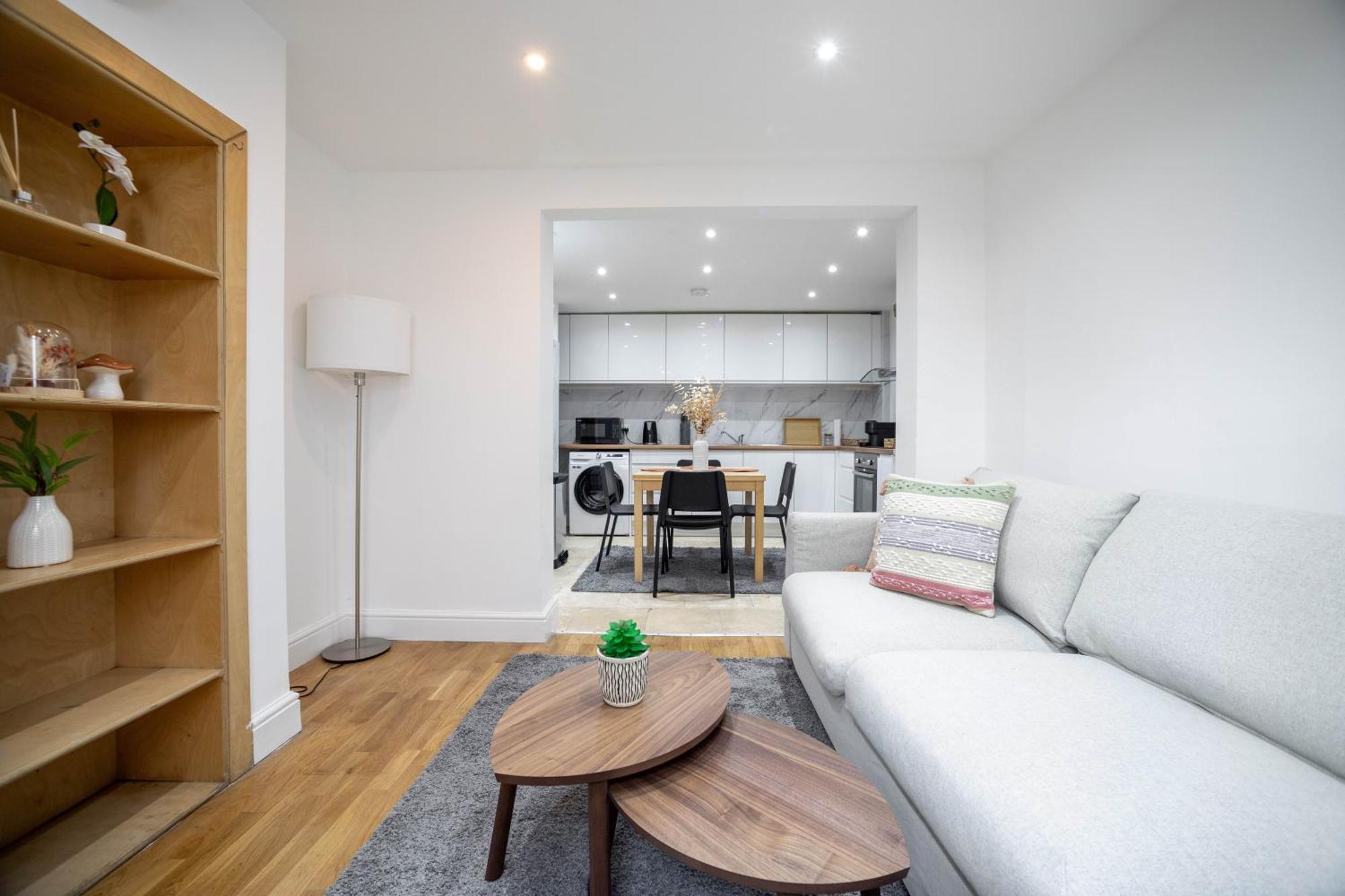 3 Bedroom House In Notting Hill Лондон Экстерьер фото