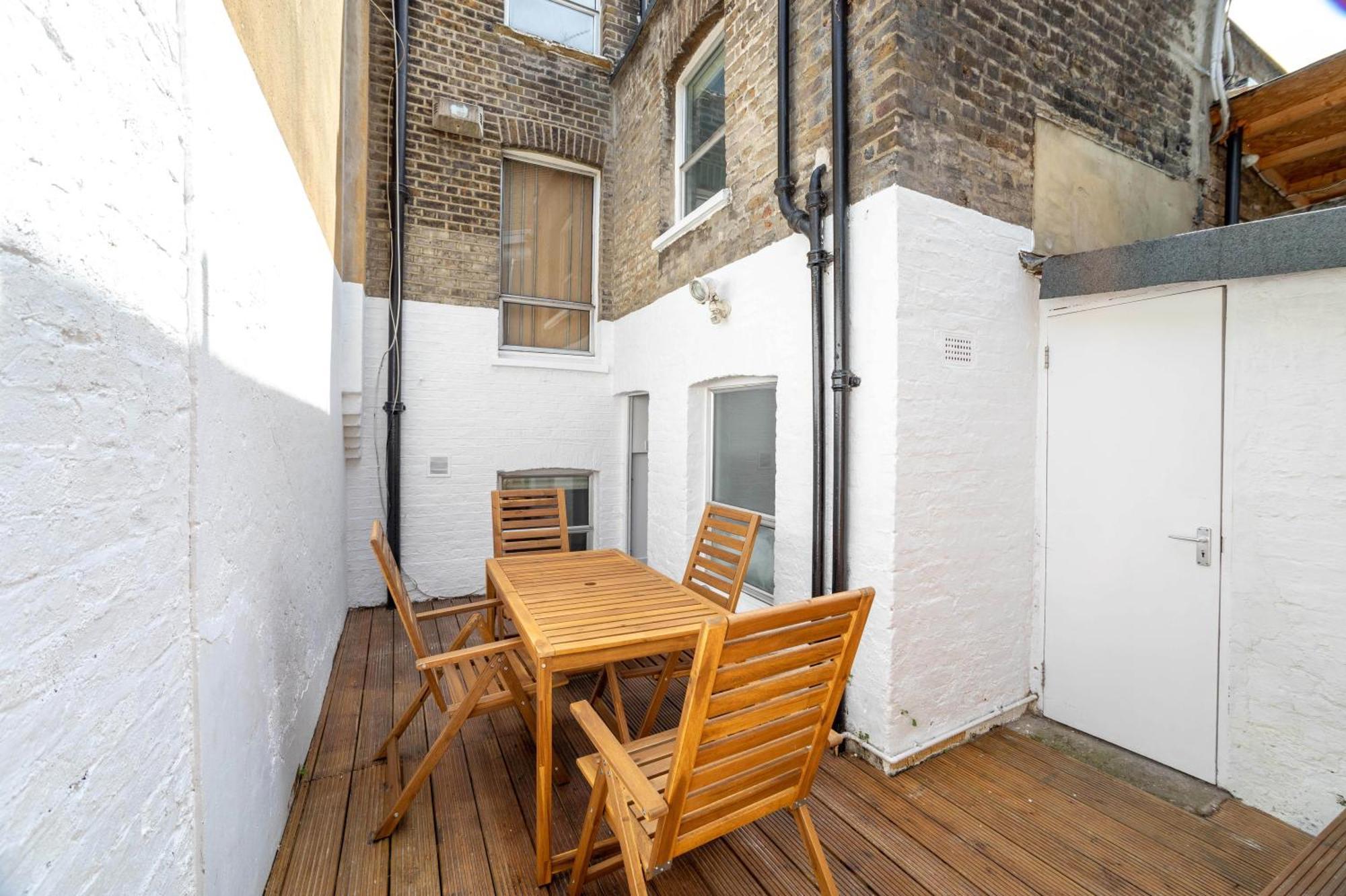 3 Bedroom House In Notting Hill Лондон Экстерьер фото